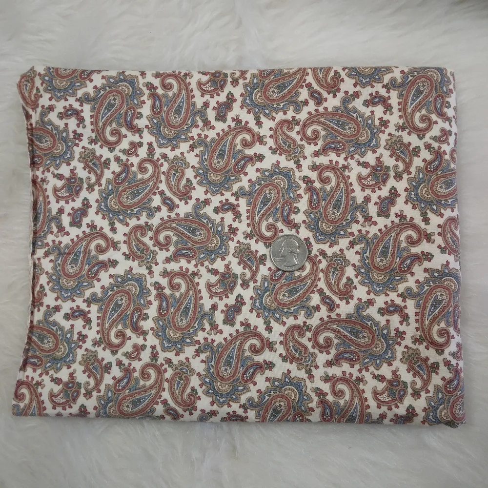 FABRIC Vintage Paisley Print On Cream Cotton Fabric By Marcus Bros Text Inc 1 Yd
